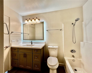 57 Chaumont Circle - Photo Thumbnail 16