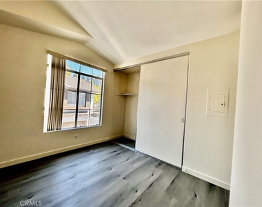 57 Chaumont Circle - Photo Thumbnail 13