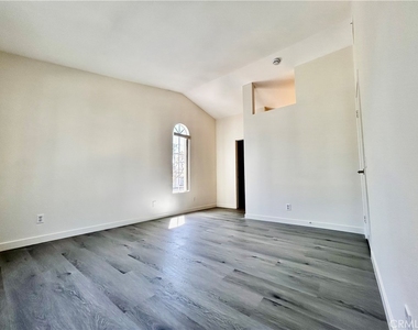 57 Chaumont Circle - Photo Thumbnail 20