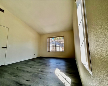 57 Chaumont Circle - Photo Thumbnail 23