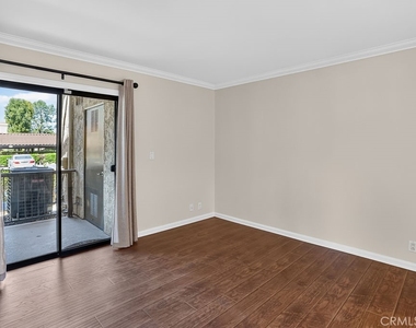 25661 Indian Hill - Photo Thumbnail 12