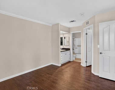 25661 Indian Hill - Photo Thumbnail 14