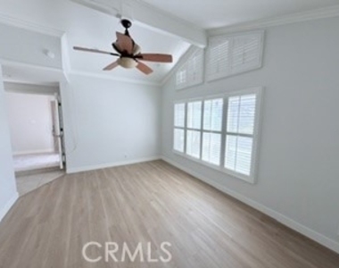 14921 Featherhill Road - Photo Thumbnail 14