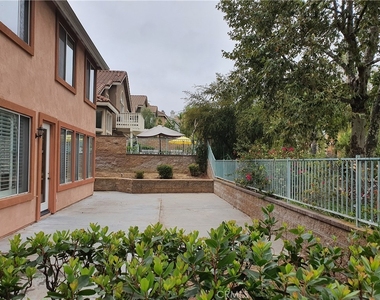 15075 Calle La Paloma - Photo Thumbnail 47