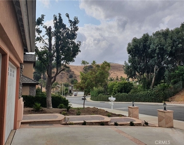 15075 Calle La Paloma - Photo Thumbnail 1