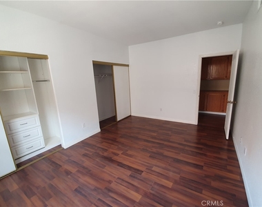 15075 Calle La Paloma - Photo Thumbnail 19