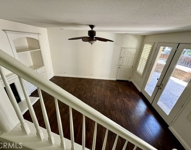 10 Pine Hill Lane - Photo Thumbnail 11