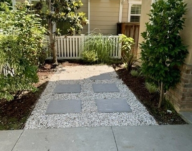 10 Pine Hill Lane - Photo Thumbnail 31