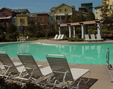 10 Pine Hill Lane - Photo Thumbnail 54