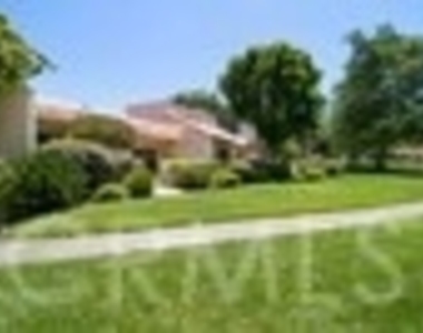 424 Onda - Photo Thumbnail 38