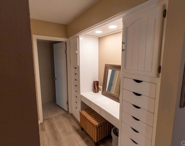 128 Roper Court - Photo Thumbnail 18