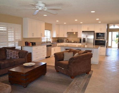 128 Roper Court - Photo Thumbnail 4