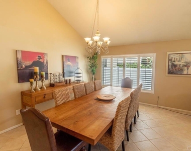 128 Roper Court - Photo Thumbnail 33