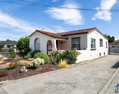 1186 Palm Street - Photo Thumbnail 18