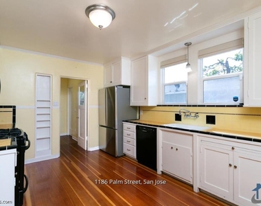 1186 Palm Street - Photo Thumbnail 4