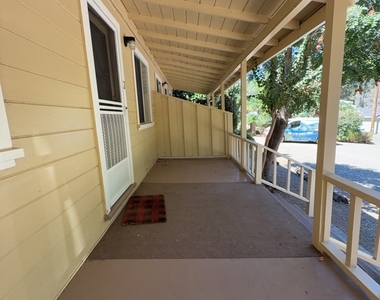 6599 Hohape Avenue - Photo Thumbnail 1