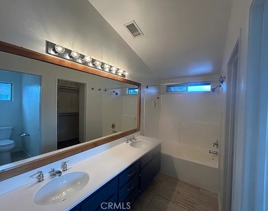 947 Cheyenne - Photo Thumbnail 26
