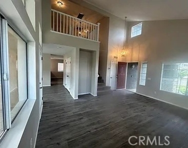 947 Cheyenne - Photo Thumbnail 3