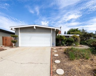 8357 Elsmore - Photo Thumbnail 1