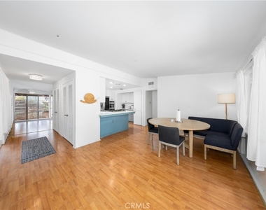 8357 Elsmore - Photo Thumbnail 11