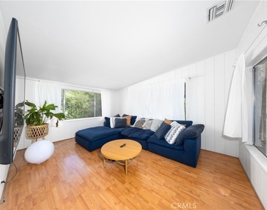 8357 Elsmore - Photo Thumbnail 8