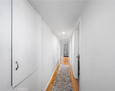 8357 Elsmore - Photo Thumbnail 23