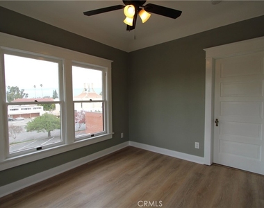 24 W Olive Avenue - Photo Thumbnail 7