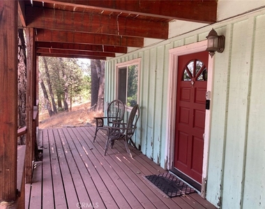143 Western - Photo Thumbnail 1