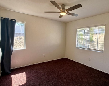 27577 Echo Canyon Court - Photo Thumbnail 9
