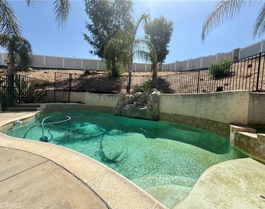 27577 Echo Canyon Court - Photo Thumbnail 13