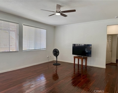 27577 Echo Canyon Court - Photo Thumbnail 15