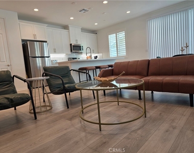 24115 Hillcrest - Photo Thumbnail 6