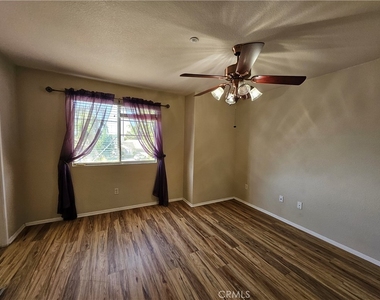 1366 Withorn Court - Photo Thumbnail 18