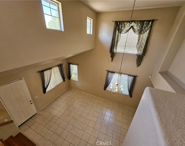 1366 Withorn Court - Photo Thumbnail 11
