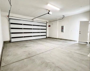 9698 Babaco Street - Photo Thumbnail 26