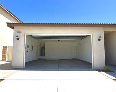 9698 Babaco Street - Photo Thumbnail 25