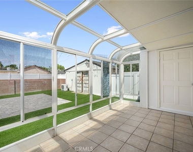 11007 Collett - Photo Thumbnail 12