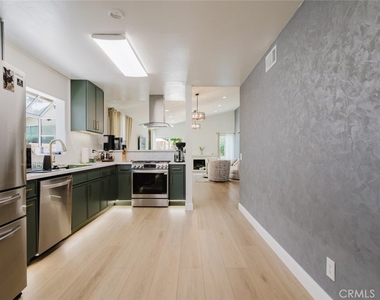 23128 Calvello Drive - Photo Thumbnail 8