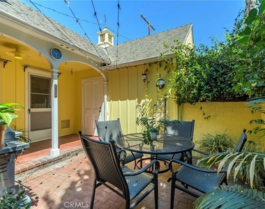 1105 Graynold - Photo Thumbnail 24