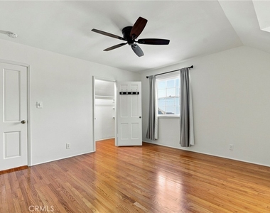 1105 Graynold - Photo Thumbnail 22