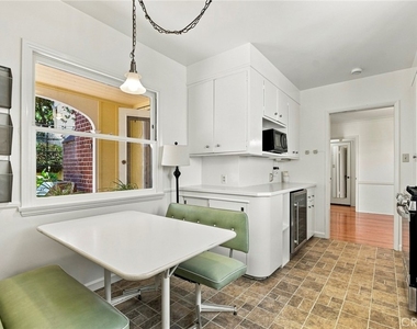 1105 Graynold - Photo Thumbnail 9
