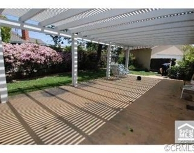 2733 W Bridgeport - Photo Thumbnail 8