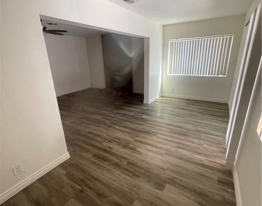 6175 Streeter - Photo Thumbnail 1