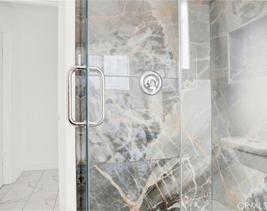 2239 W Lincoln Street - Photo Thumbnail 18