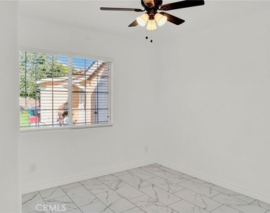 2239 W Lincoln Street - Photo Thumbnail 13