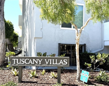 8163 Redlands Street - Photo Thumbnail 2