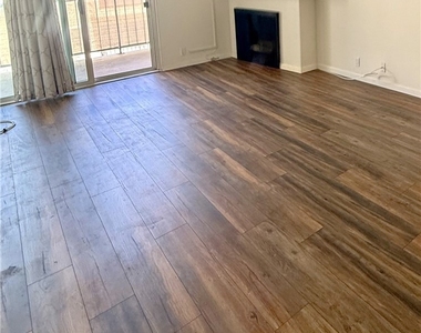 8163 Redlands Street - Photo Thumbnail 4