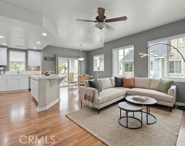 15901 Fountain - Photo Thumbnail 1