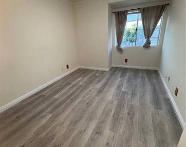 58 Valley Crest - Photo Thumbnail 16