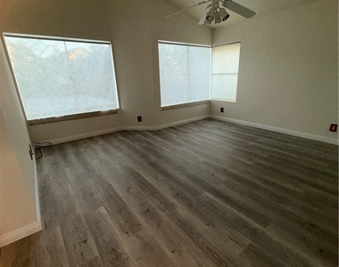 58 Valley Crest - Photo Thumbnail 19